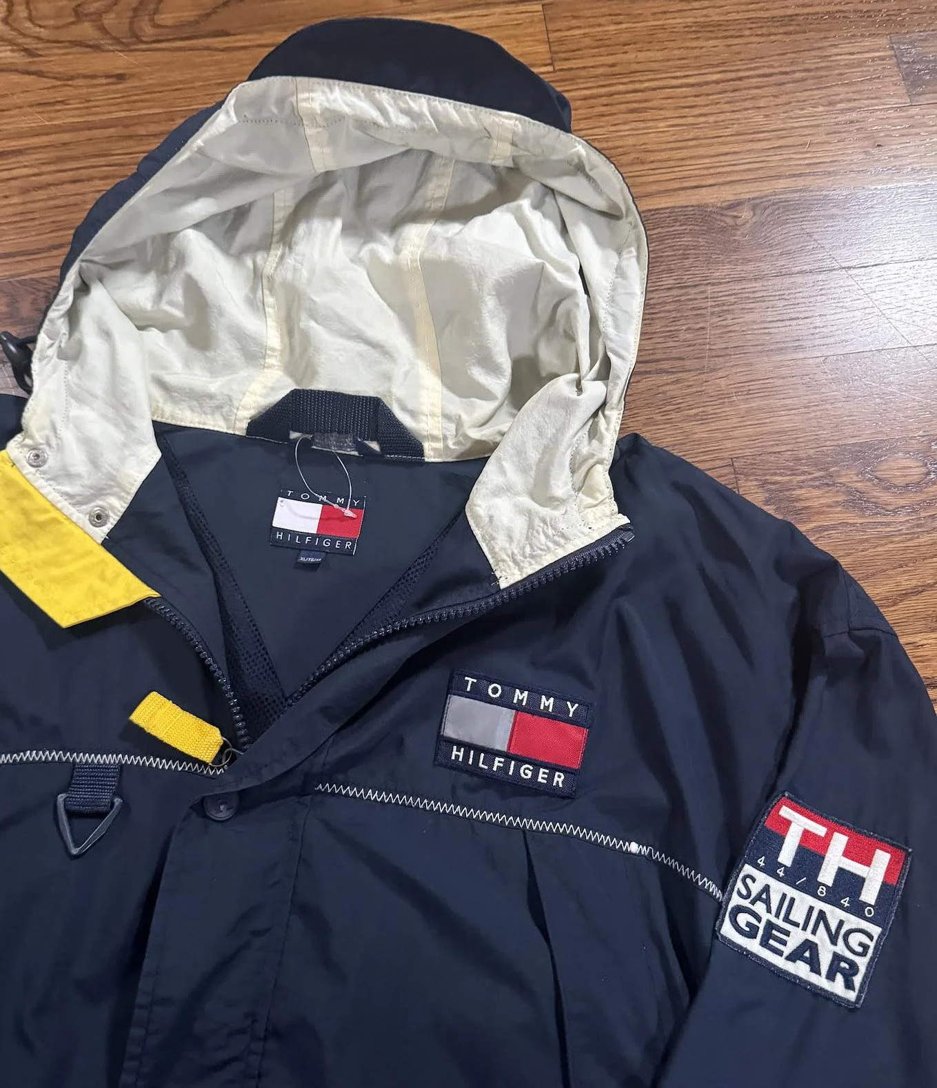 Vintage Tommy Hilfiger Sailing Gear Navy Jacket (Size XL) — RootsBK